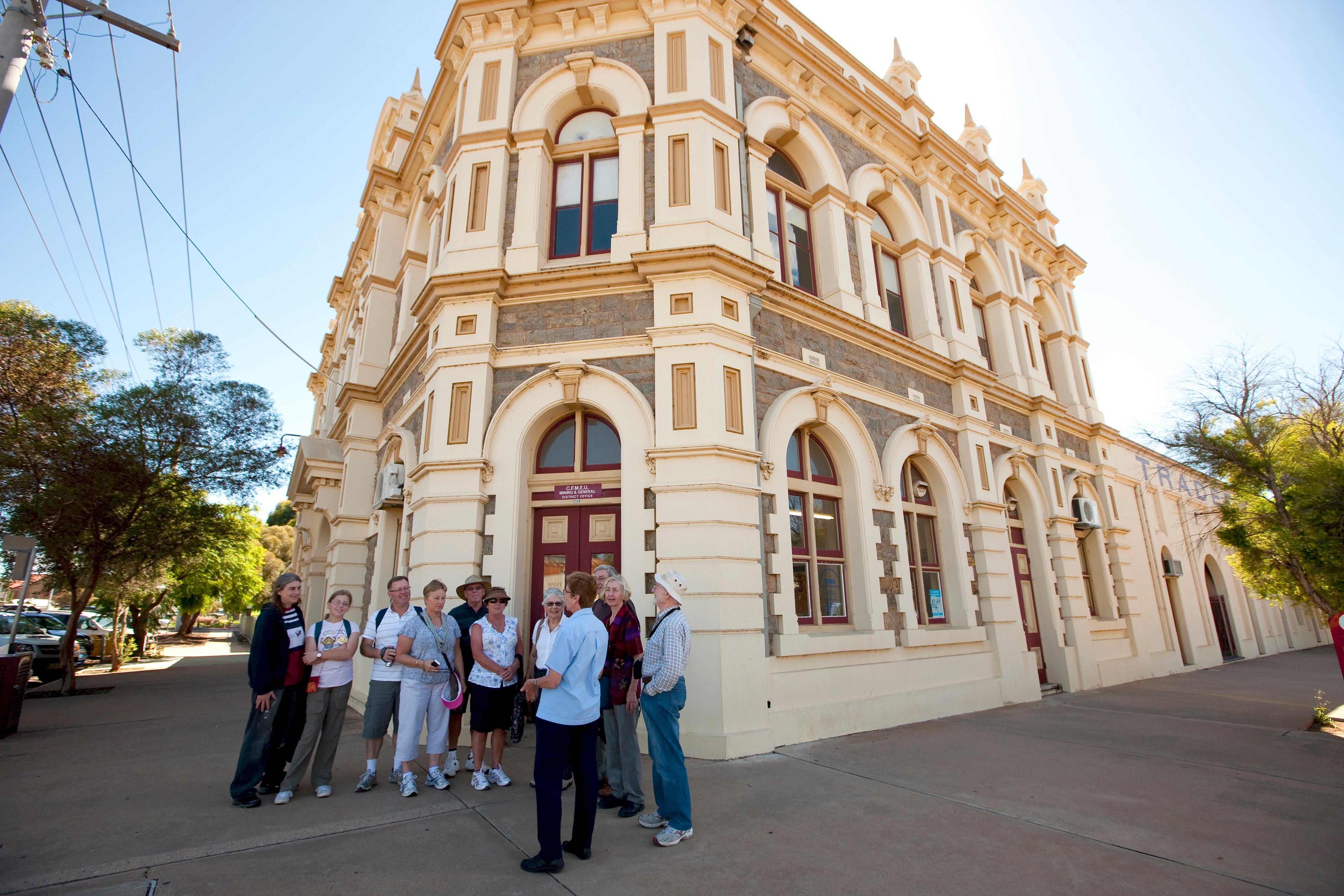 Broken Hill Heritage Walk Tour - Broome Tourism