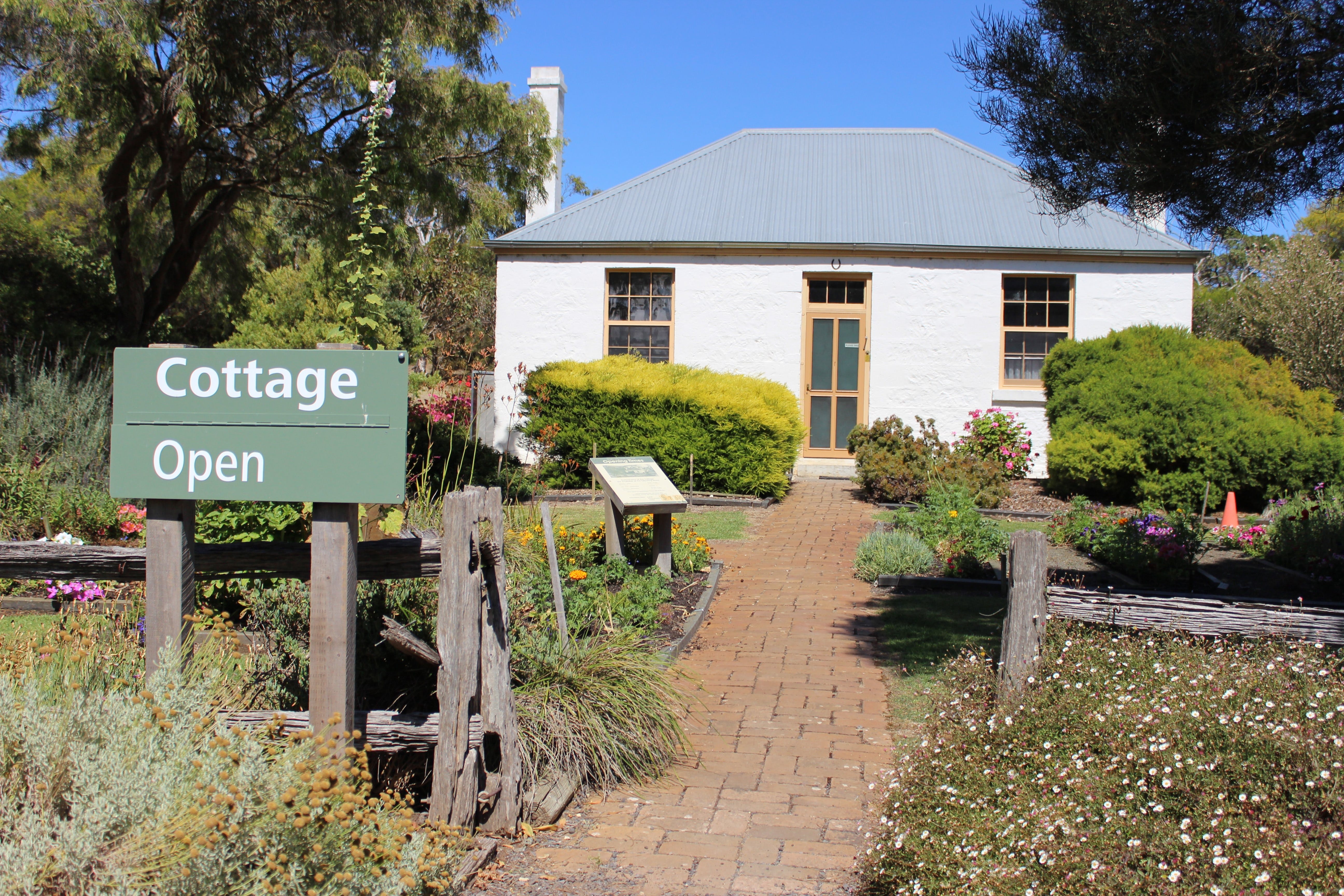 Dingley Dell Conservation Park - Port Augusta Accommodation