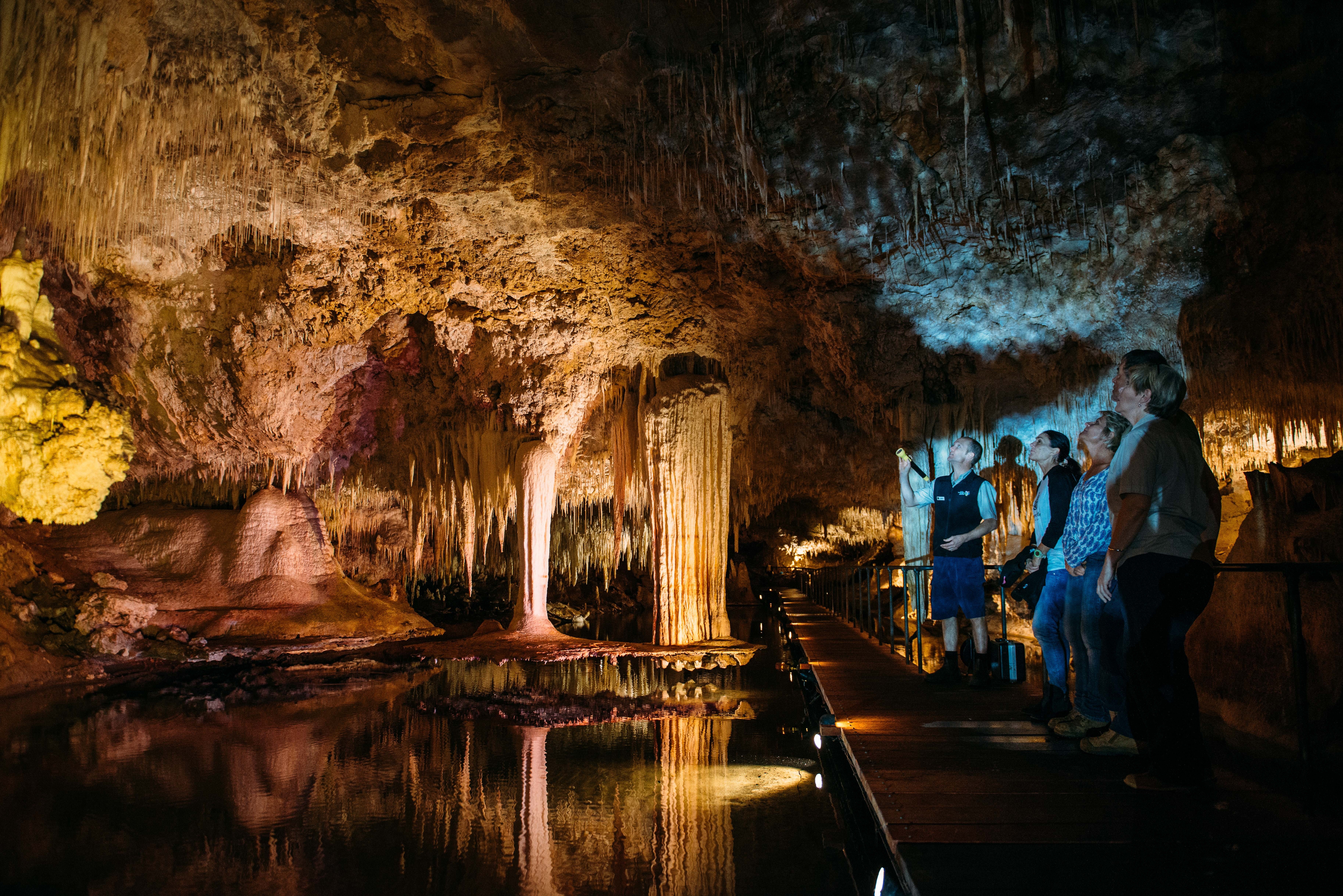 Lake Cave - Attractions