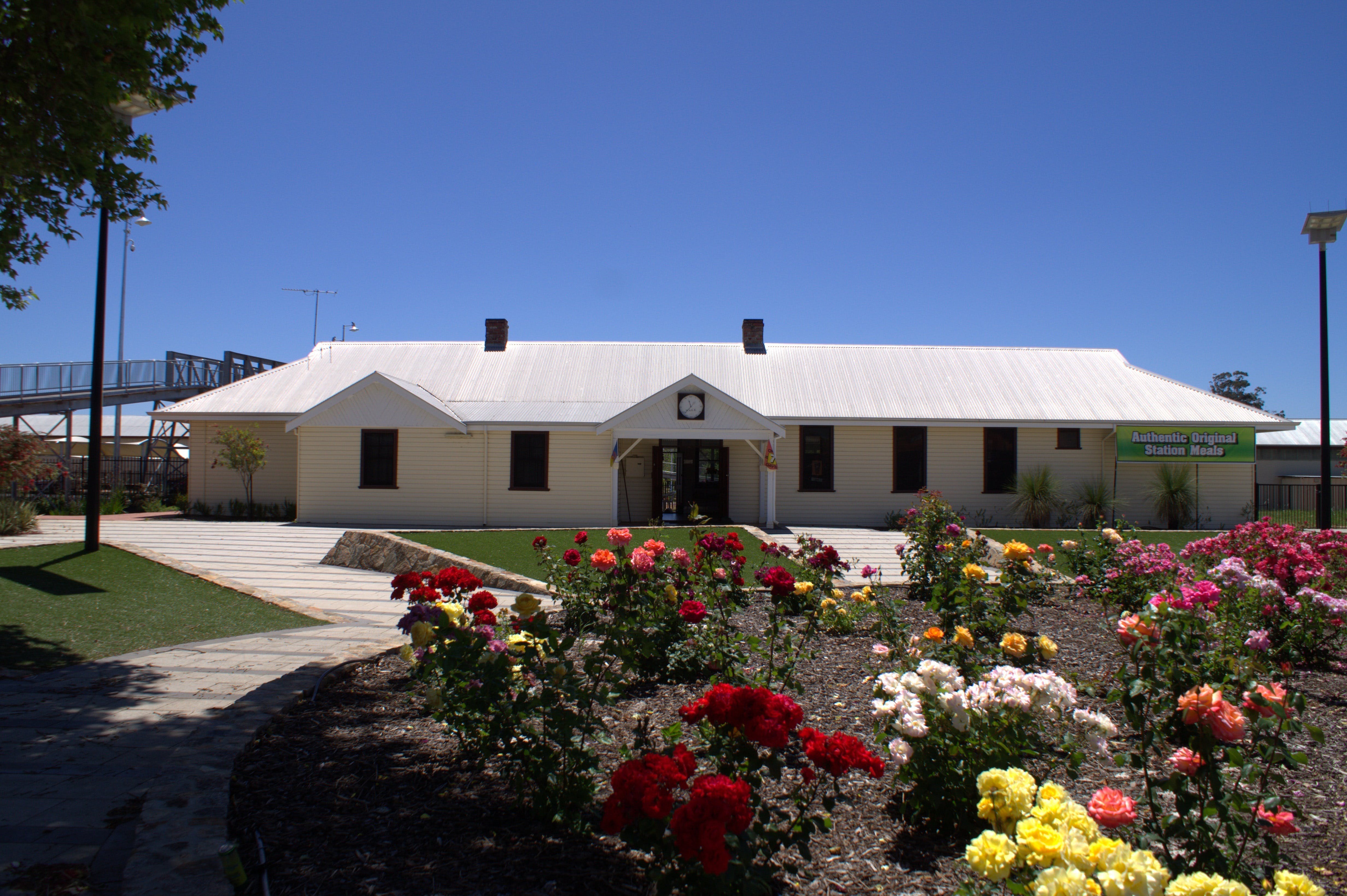 Old Railway Station - Wagga Wagga Accommodation