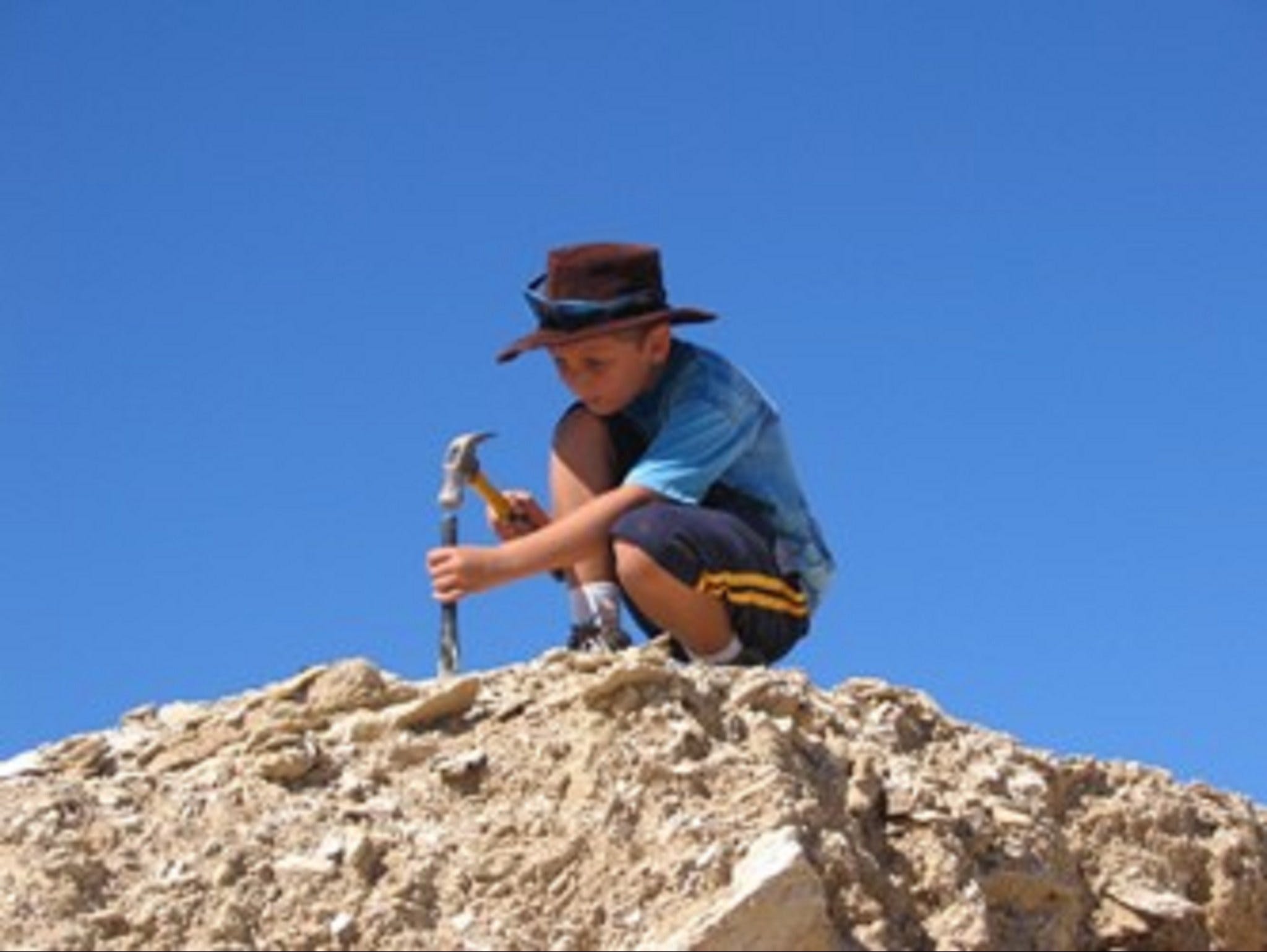 Richmond Fossil Hunting Sites - Geraldton Accommodation