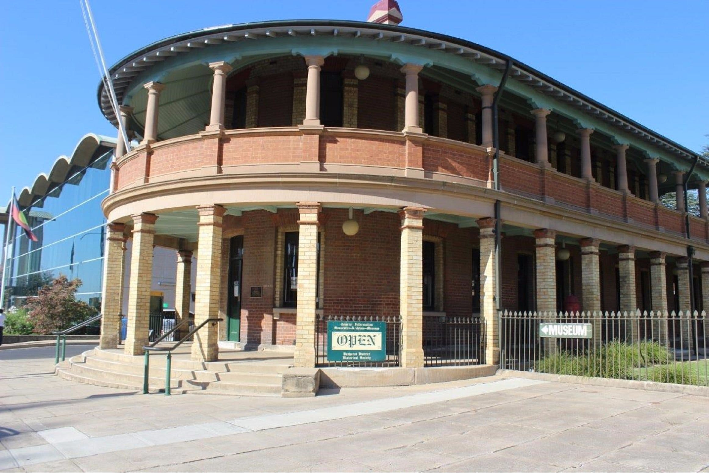 Bathurst District Historical Society Museum - thumb 1