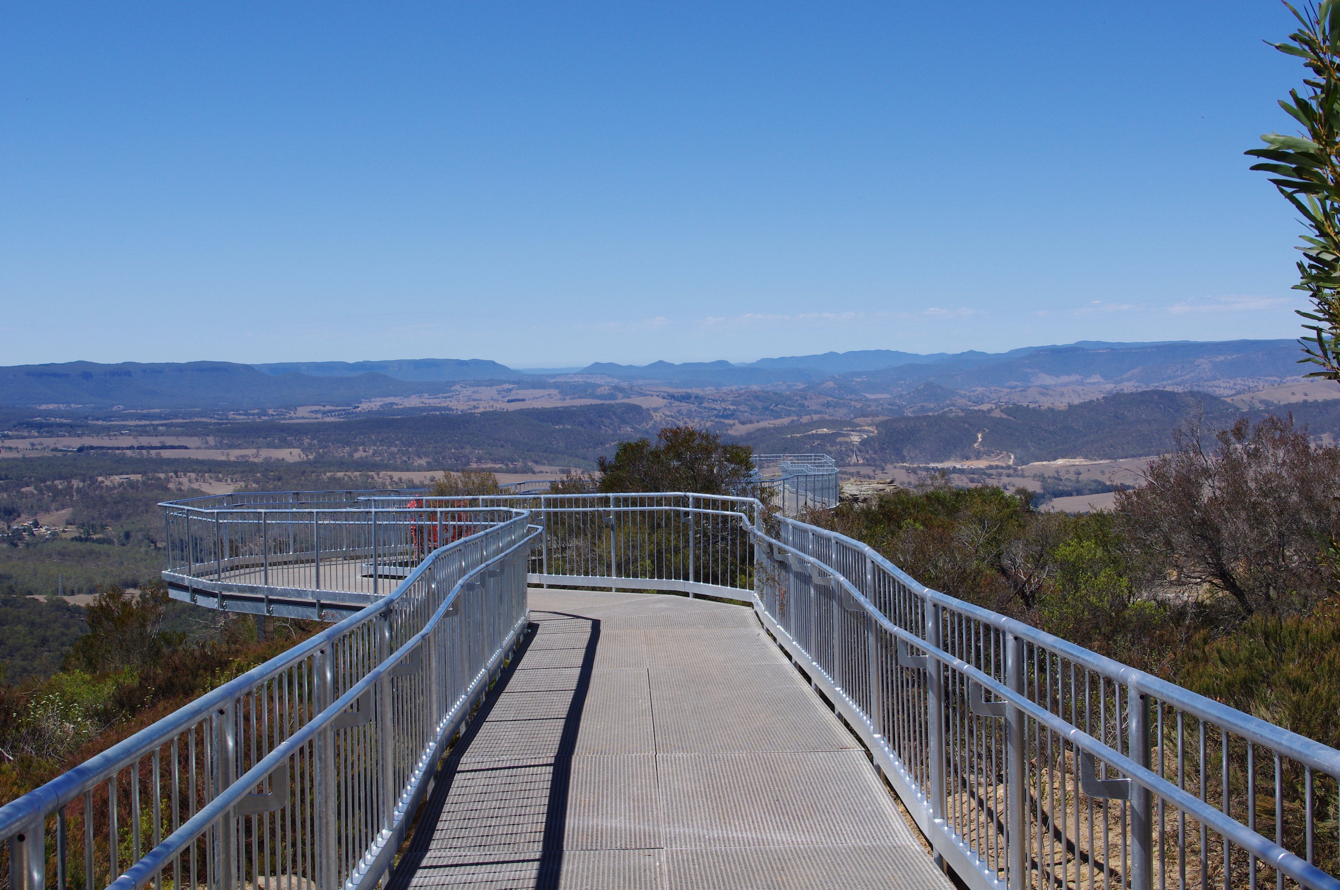 Hassans Walls Lookout - Tourism Canberra