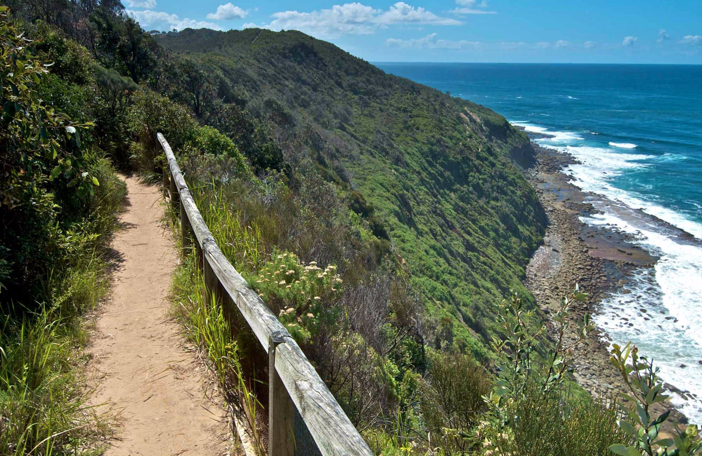 The Coast Walking Track - Australia Accommodation