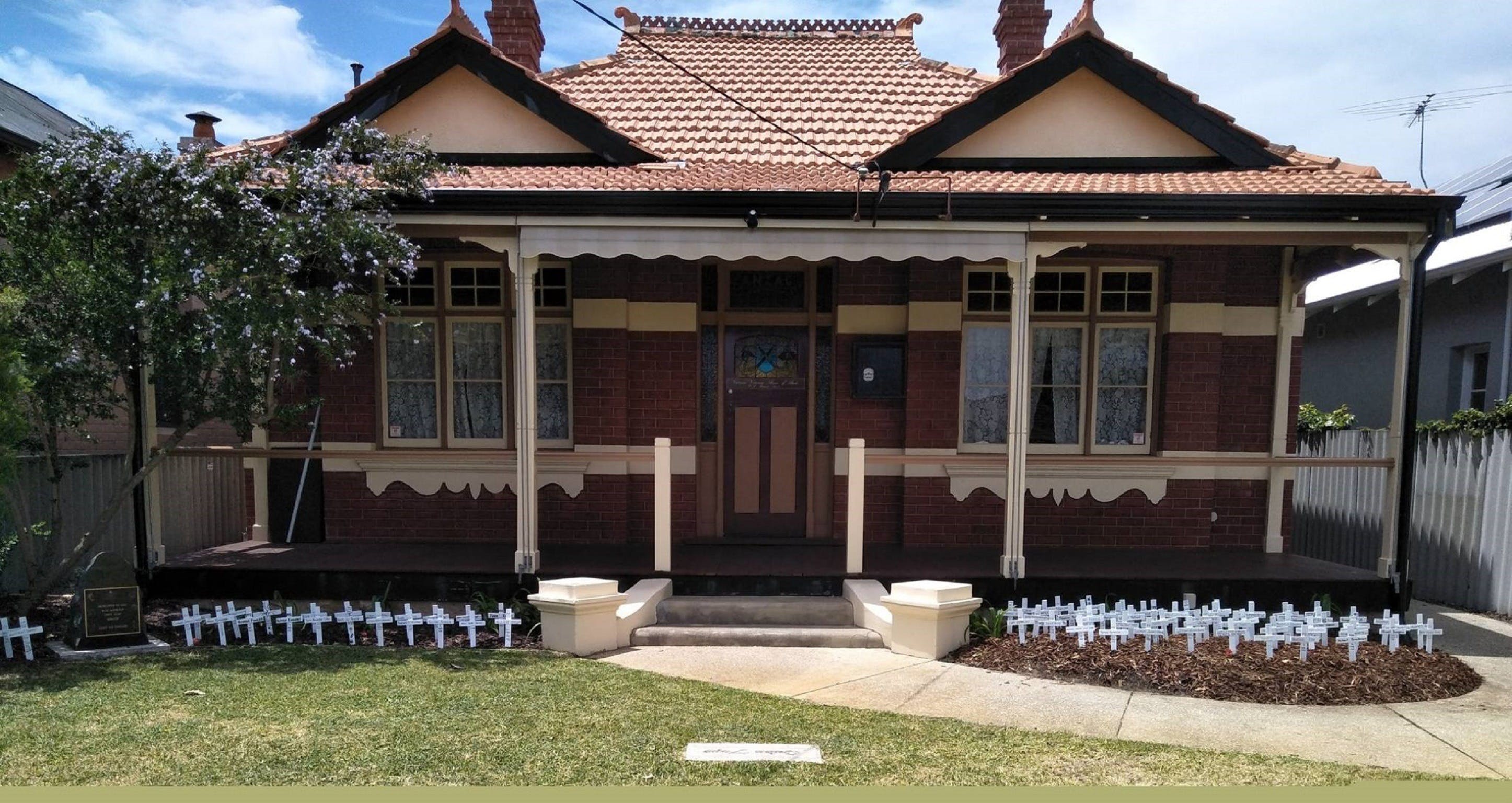 ANZAC Cottage - thumb 0