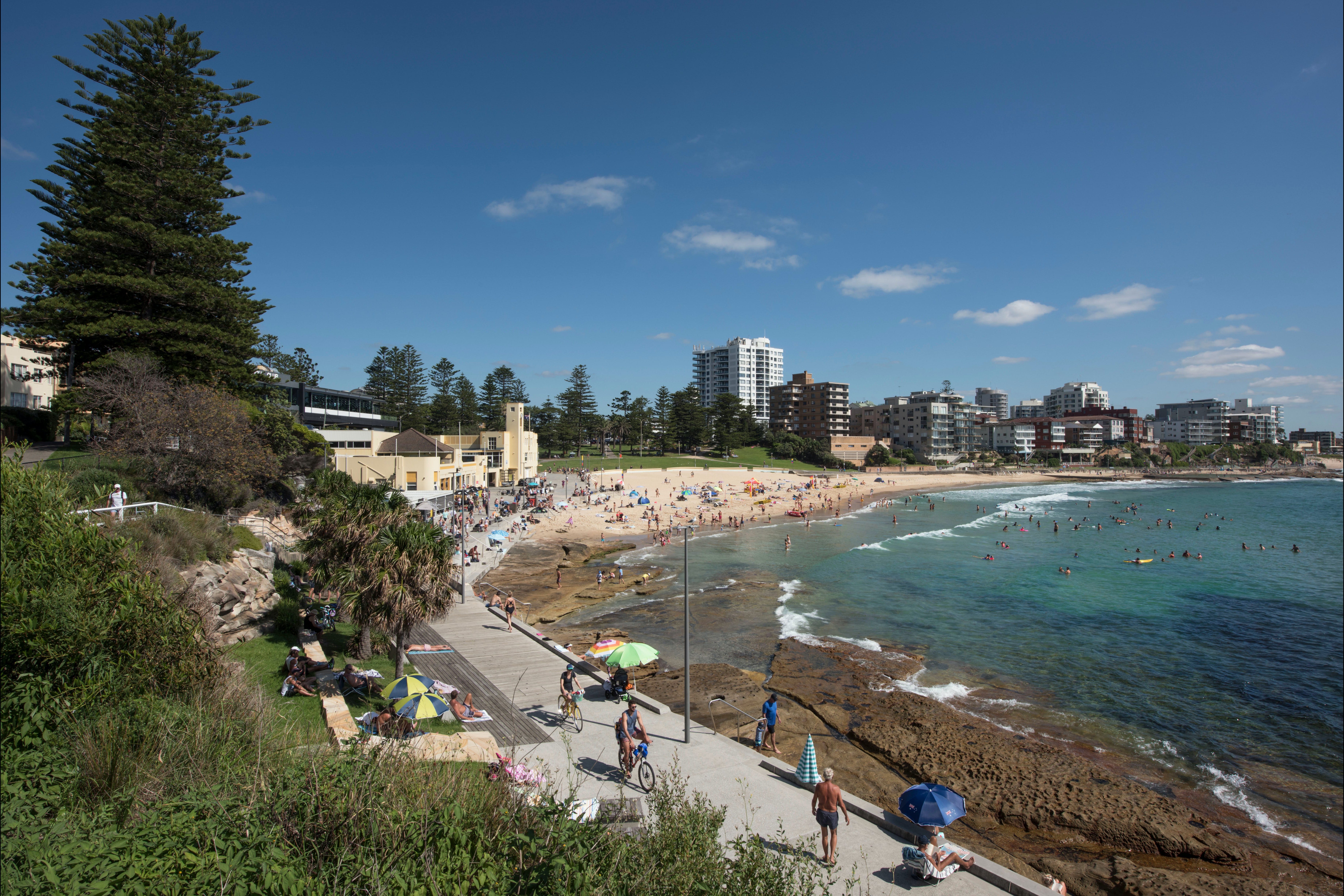 Cronulla Beach - New South Wales Tourism 