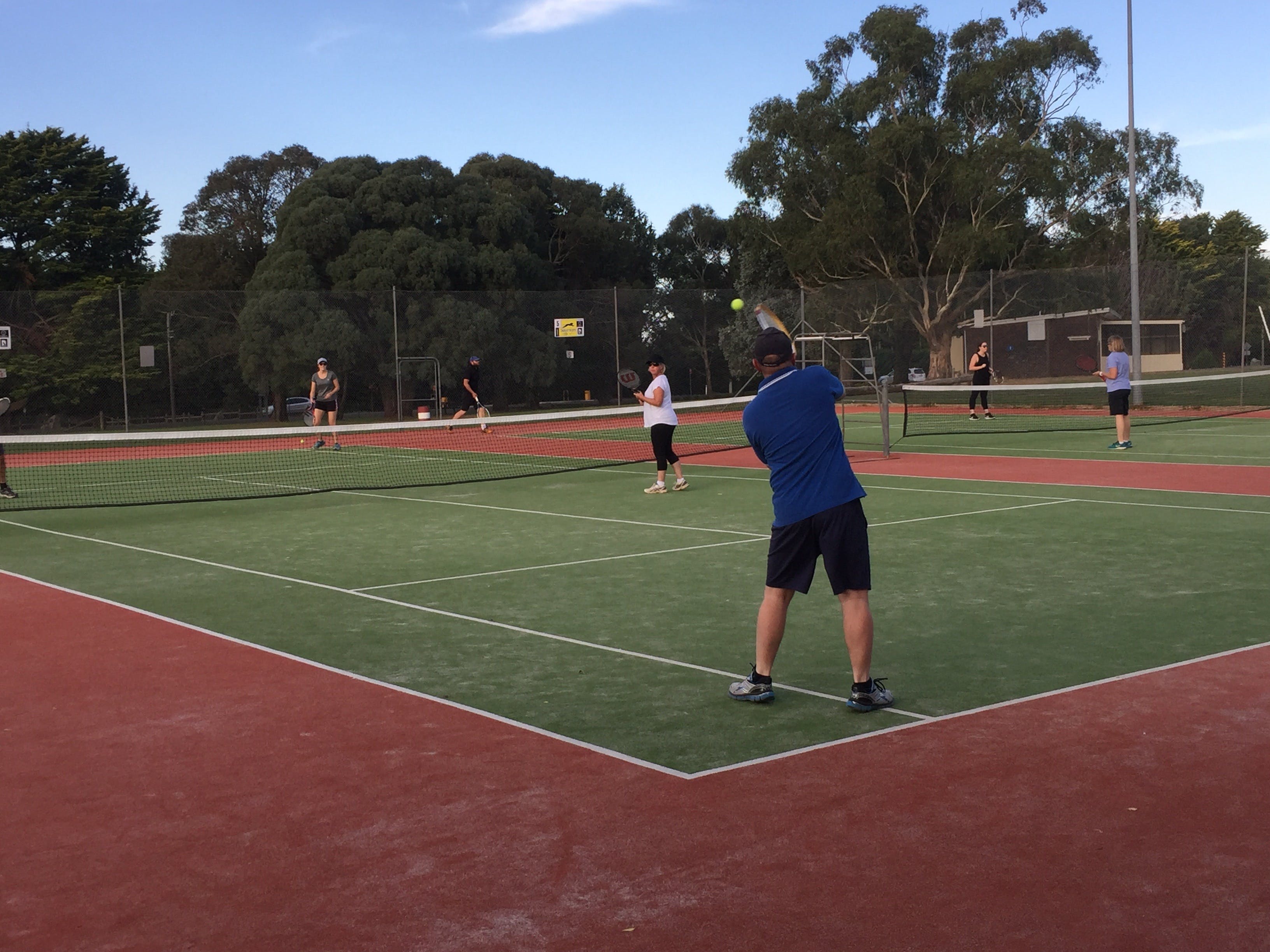 Crookwell Tennis Courts - thumb 1