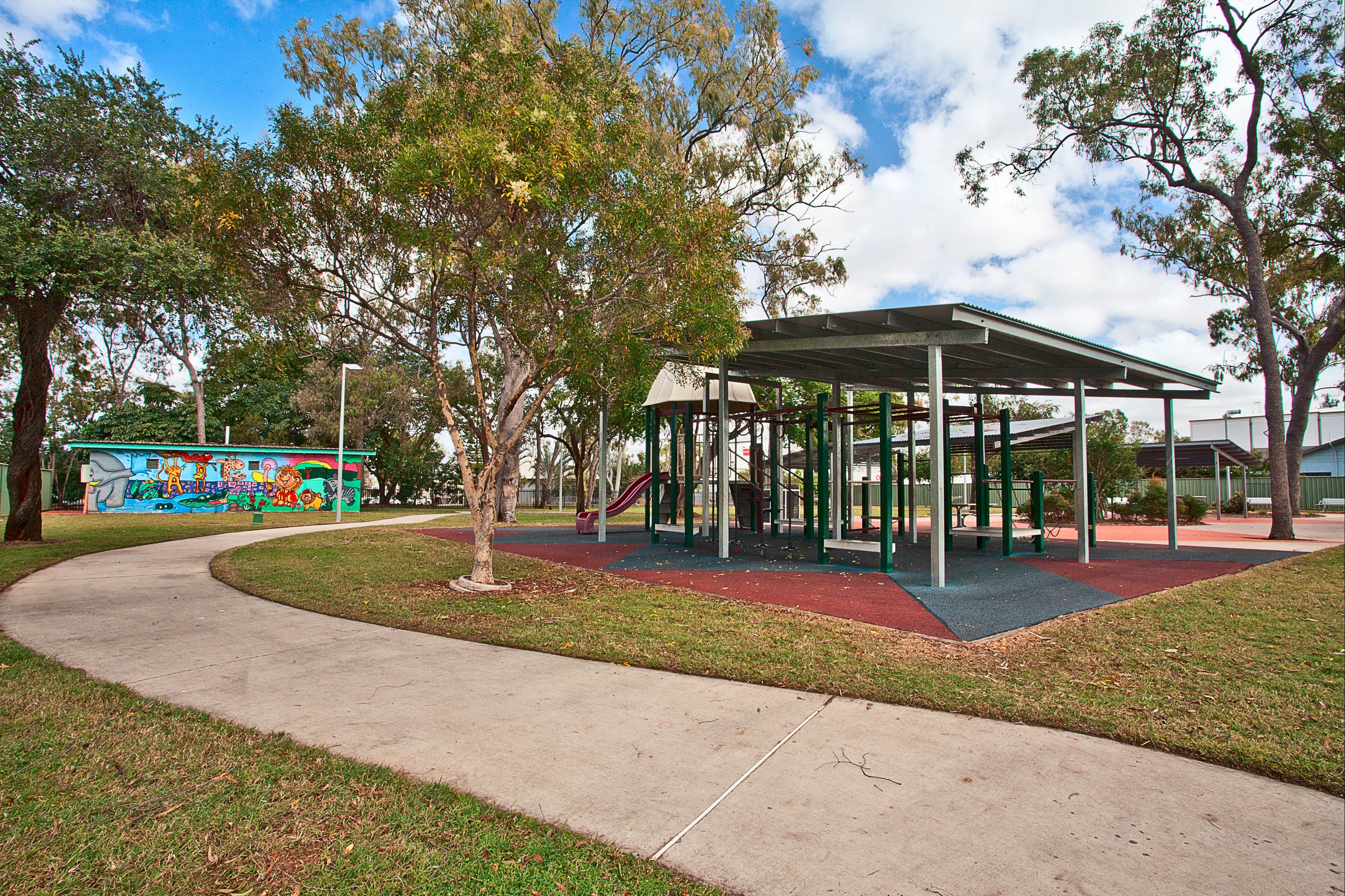 Grosvenor Park in Moranbah - Geraldton Accommodation