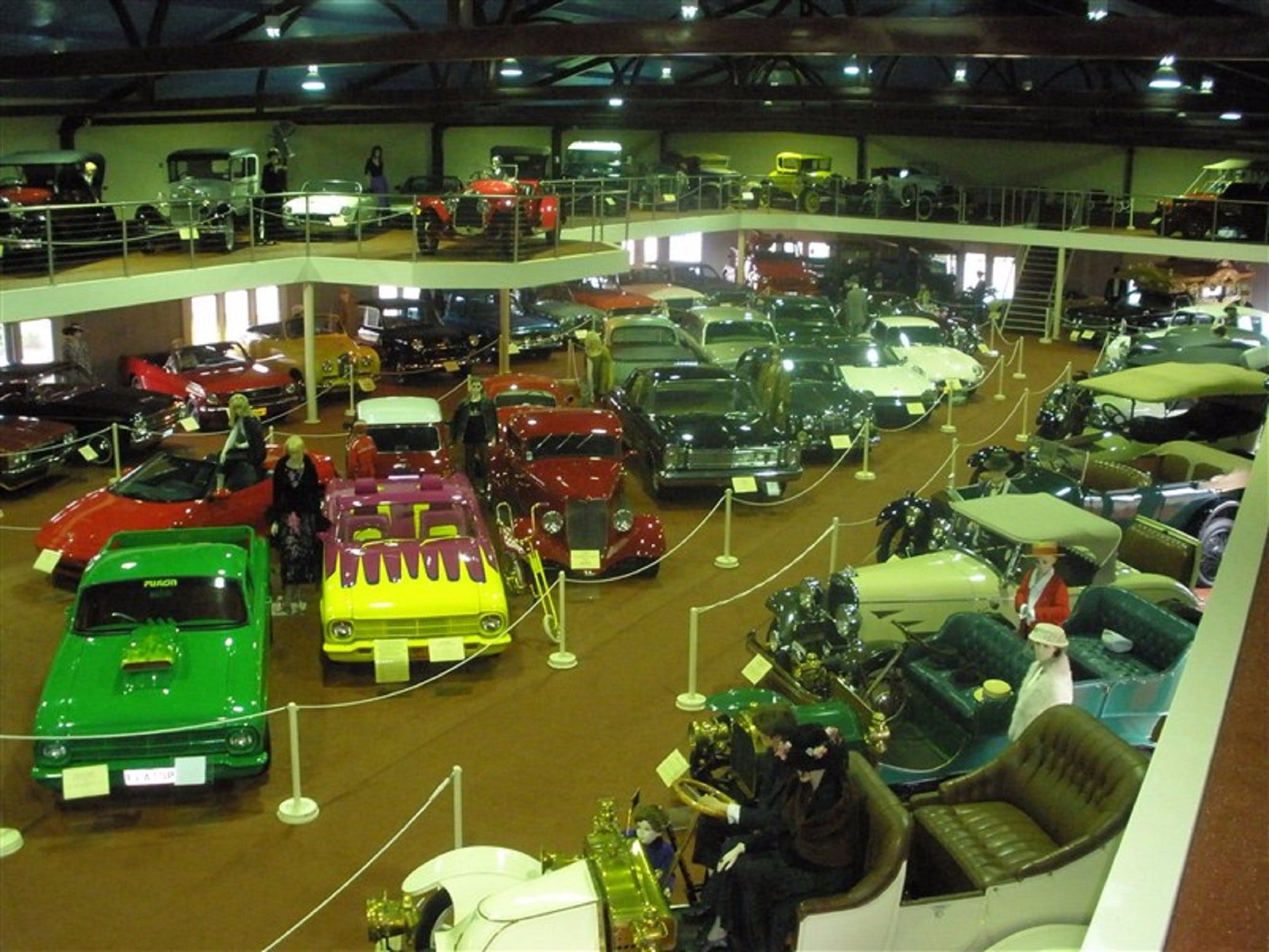 McFeeters Motor Museum And Visitor Information Centre - thumb 2