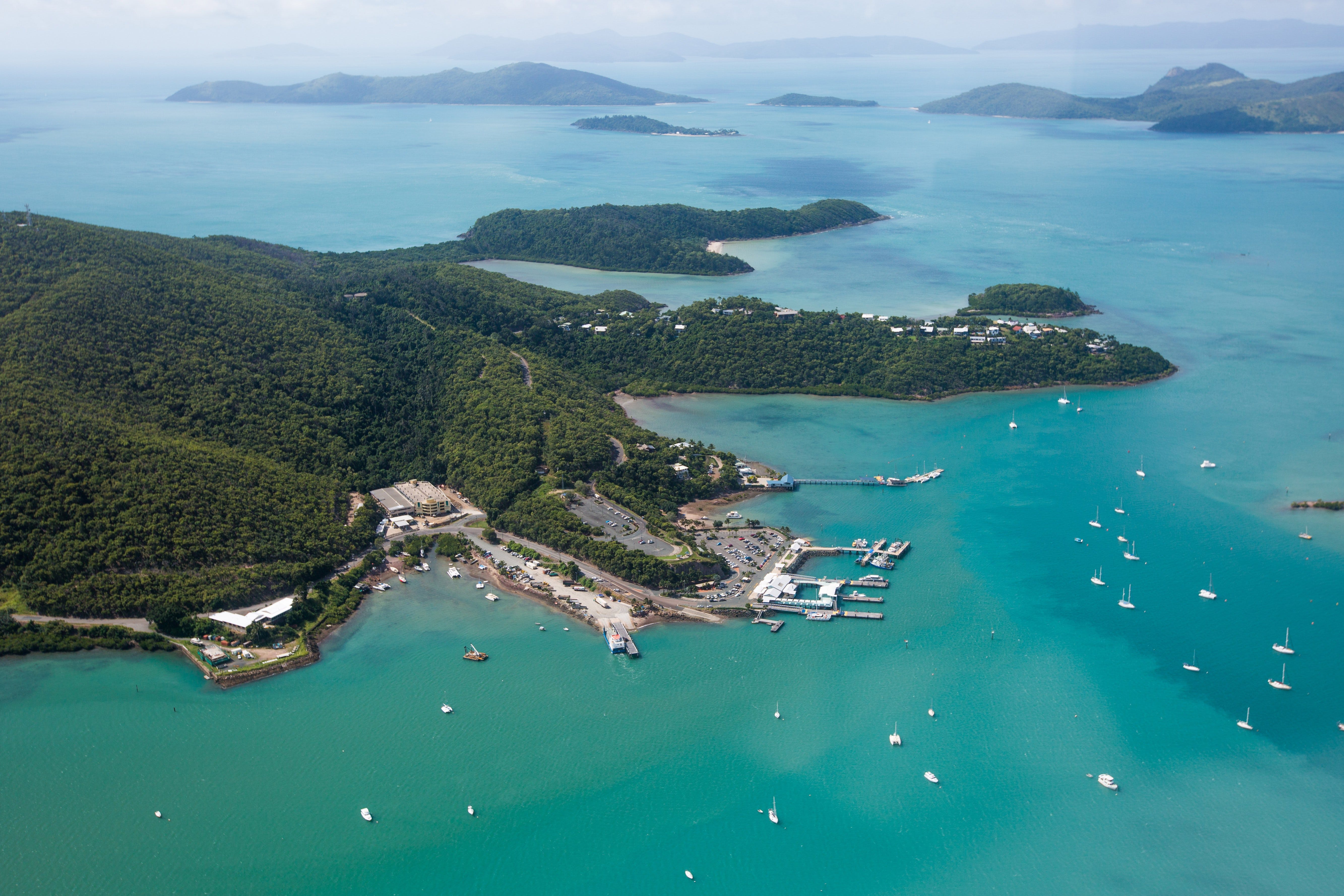 Shute Harbour - Tourism Cairns