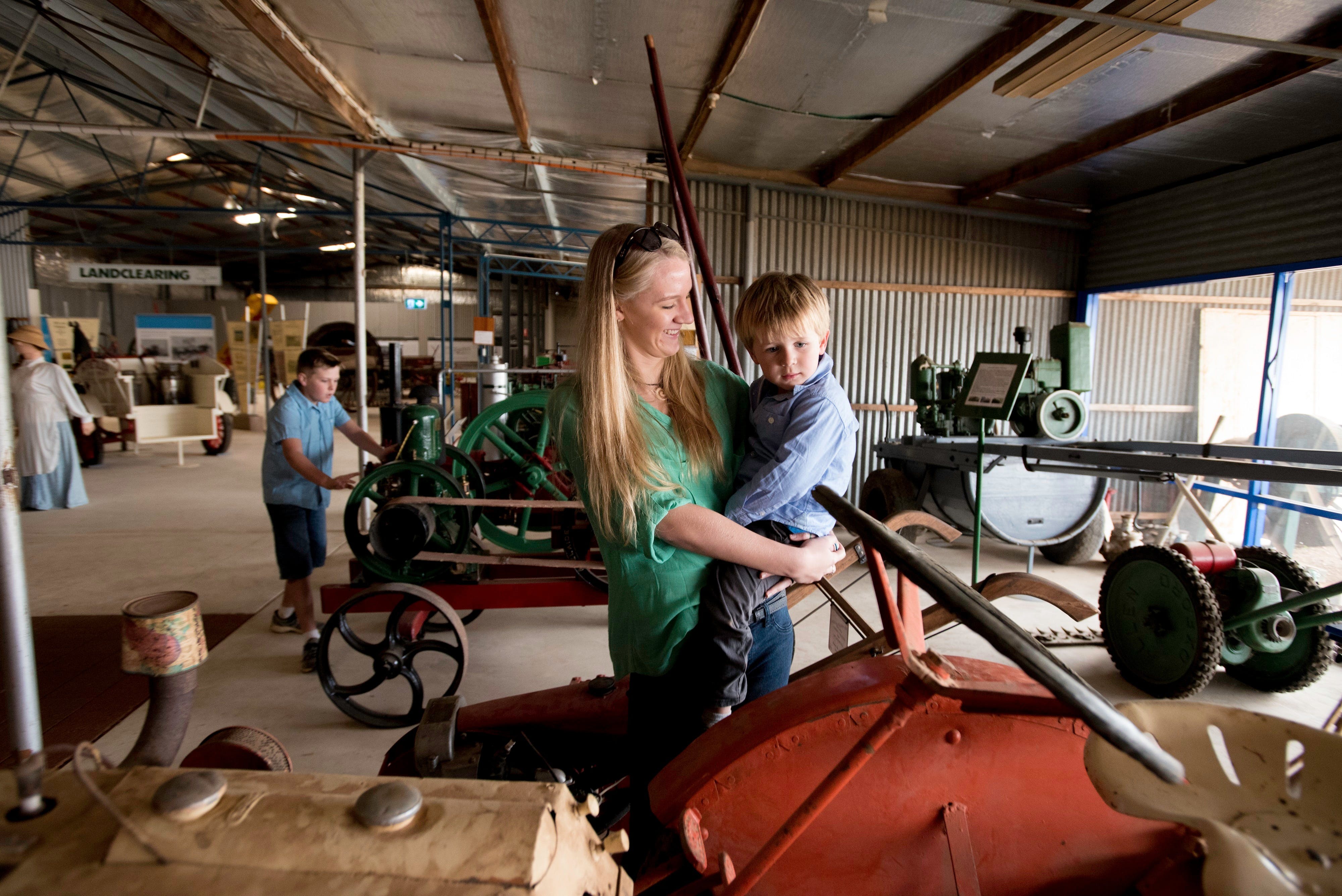 The Farm Shed Museum Kadina - Wagga Wagga Accommodation