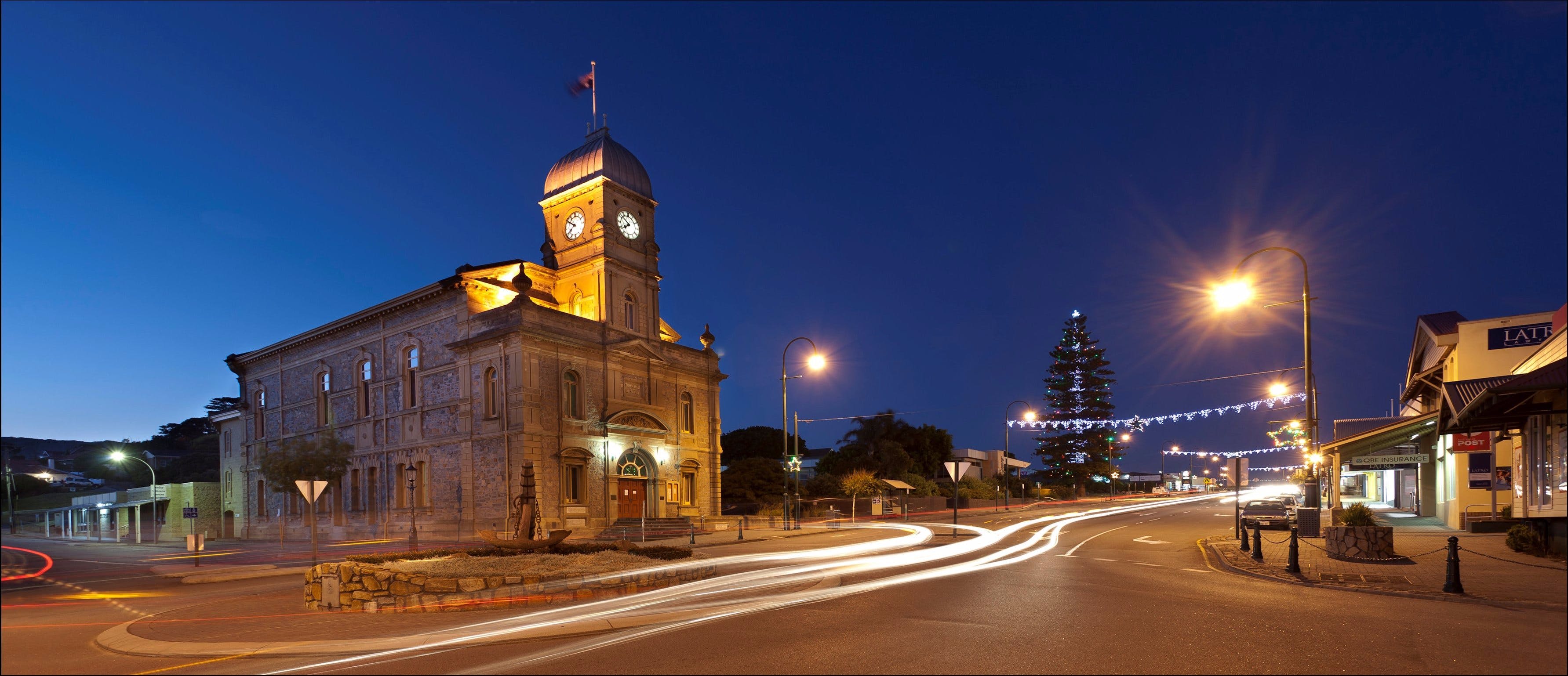 The Albany Town Hall - Accommodation Perth
