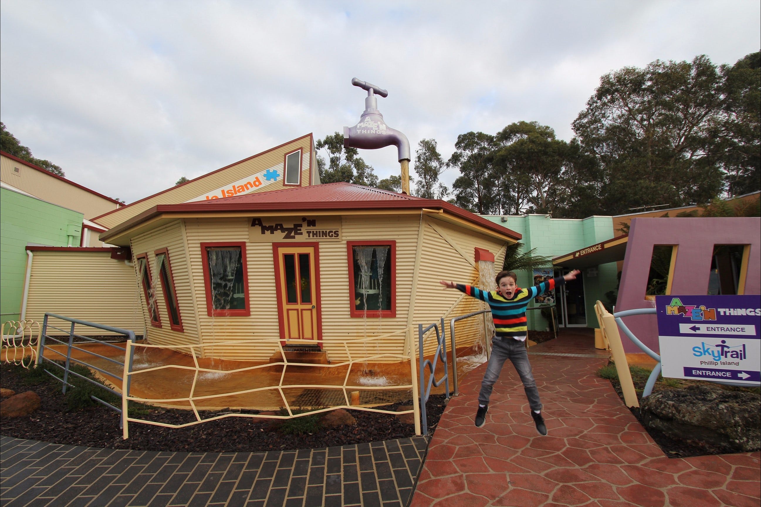 A Maze'N Things - Accommodation Nelson Bay