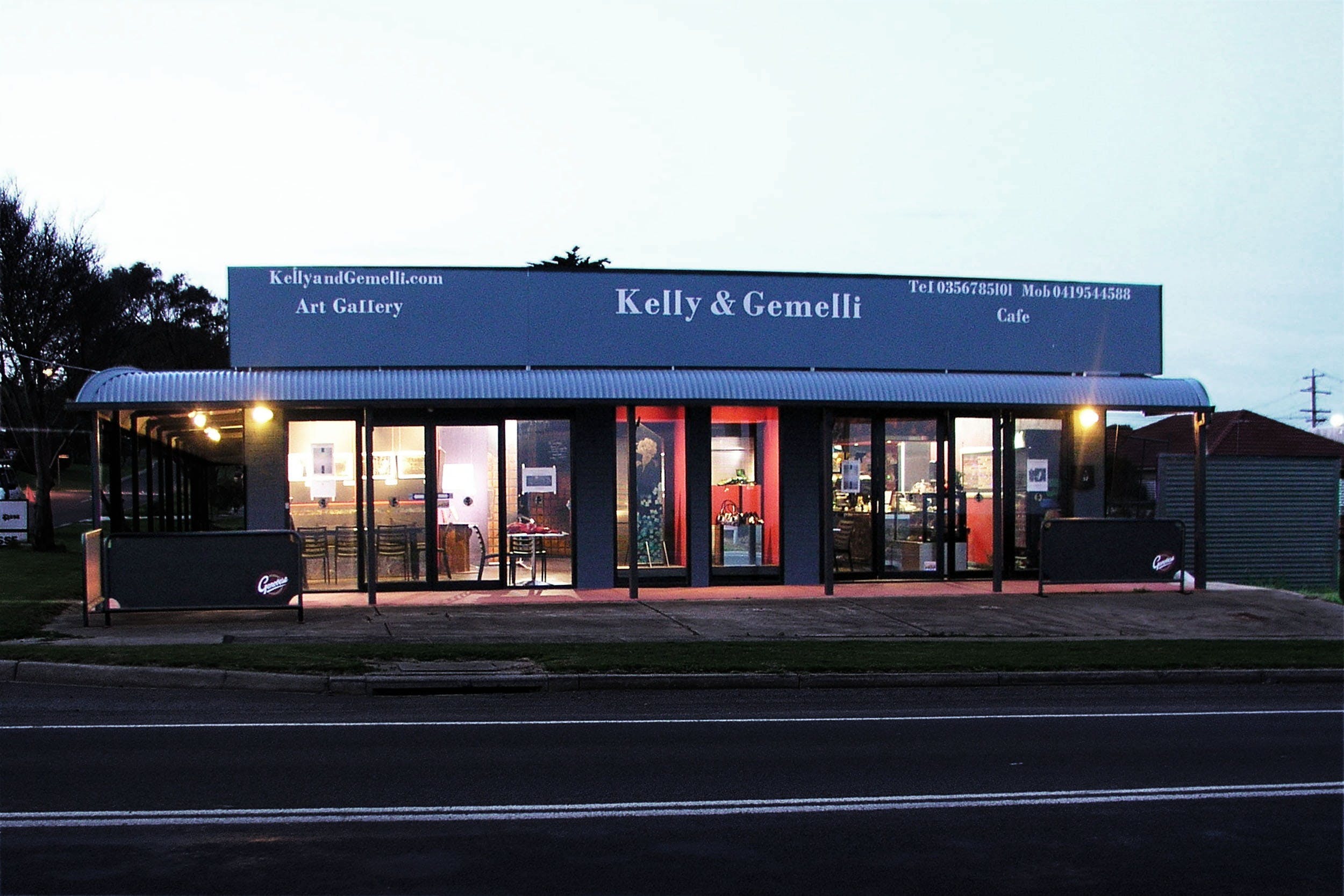 Kelly  Gemelli - Art and Design - Attractions Melbourne