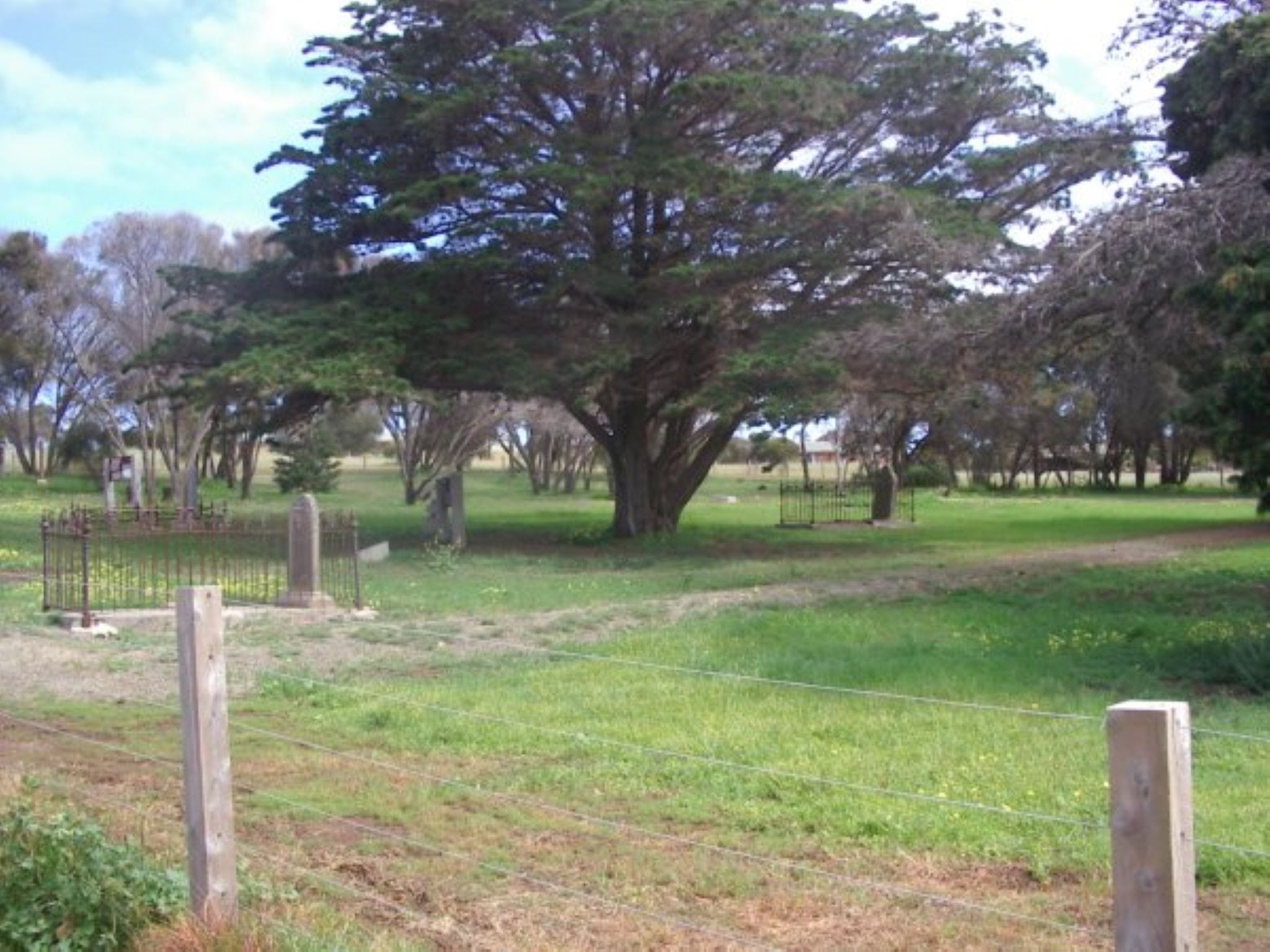 Old Cemetery Kingscote - Accommodation Resorts
