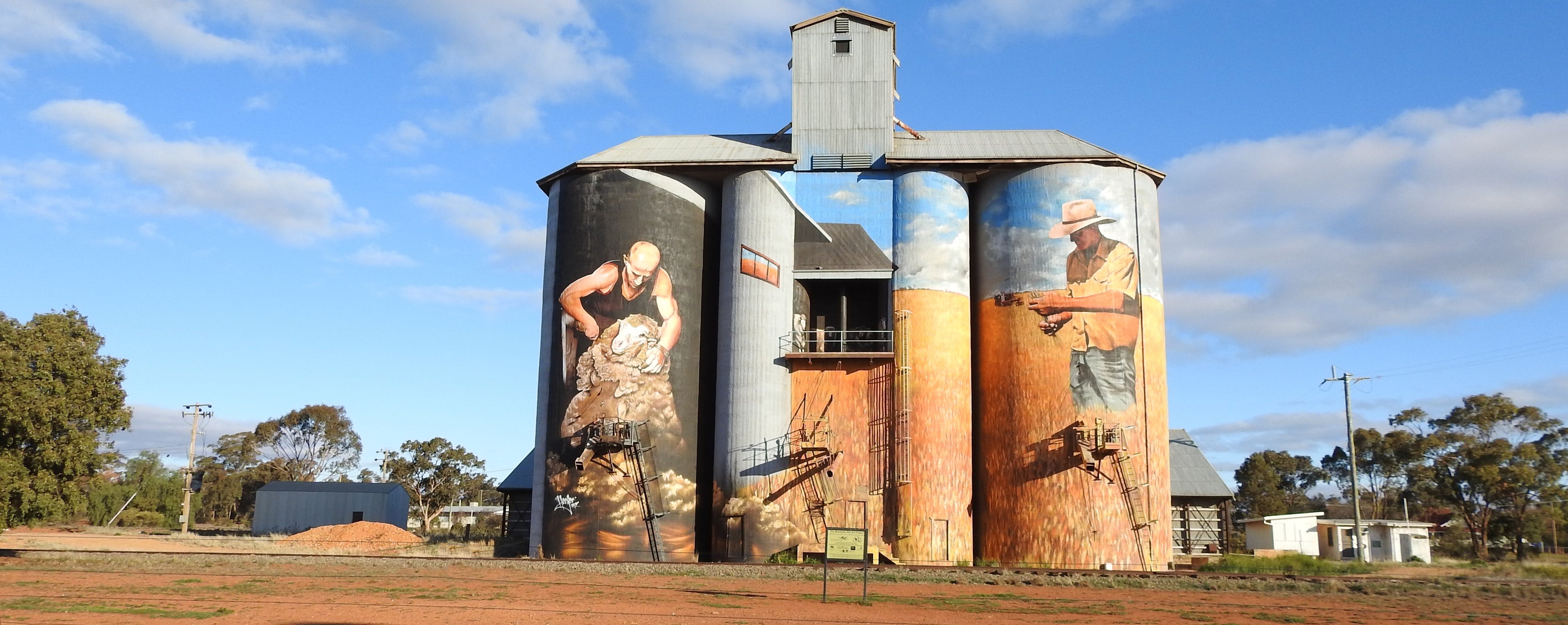 Riverina Outdoor Art Trail - New South Wales Tourism 