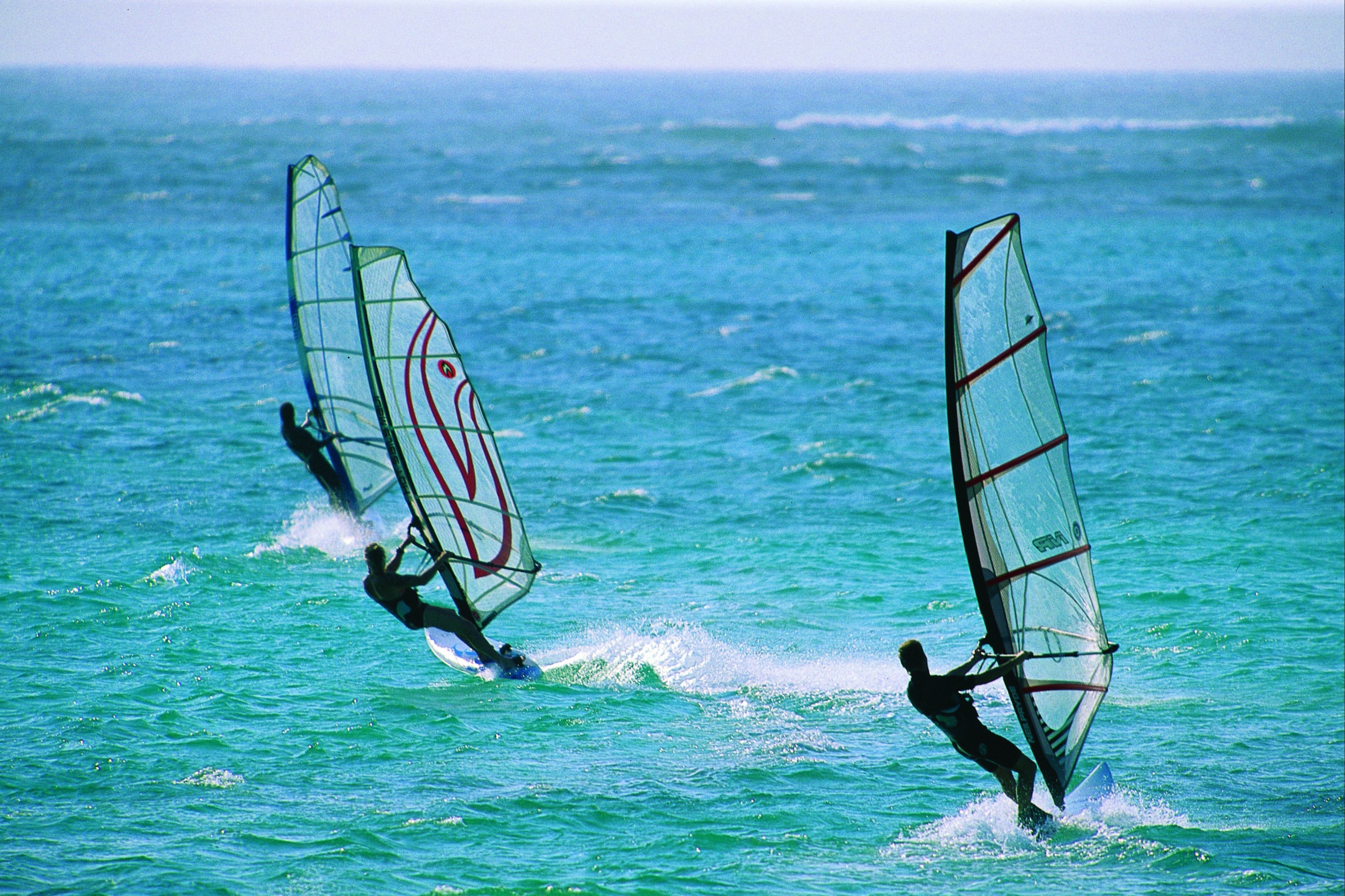 Windsurfing And Surfing - thumb 2