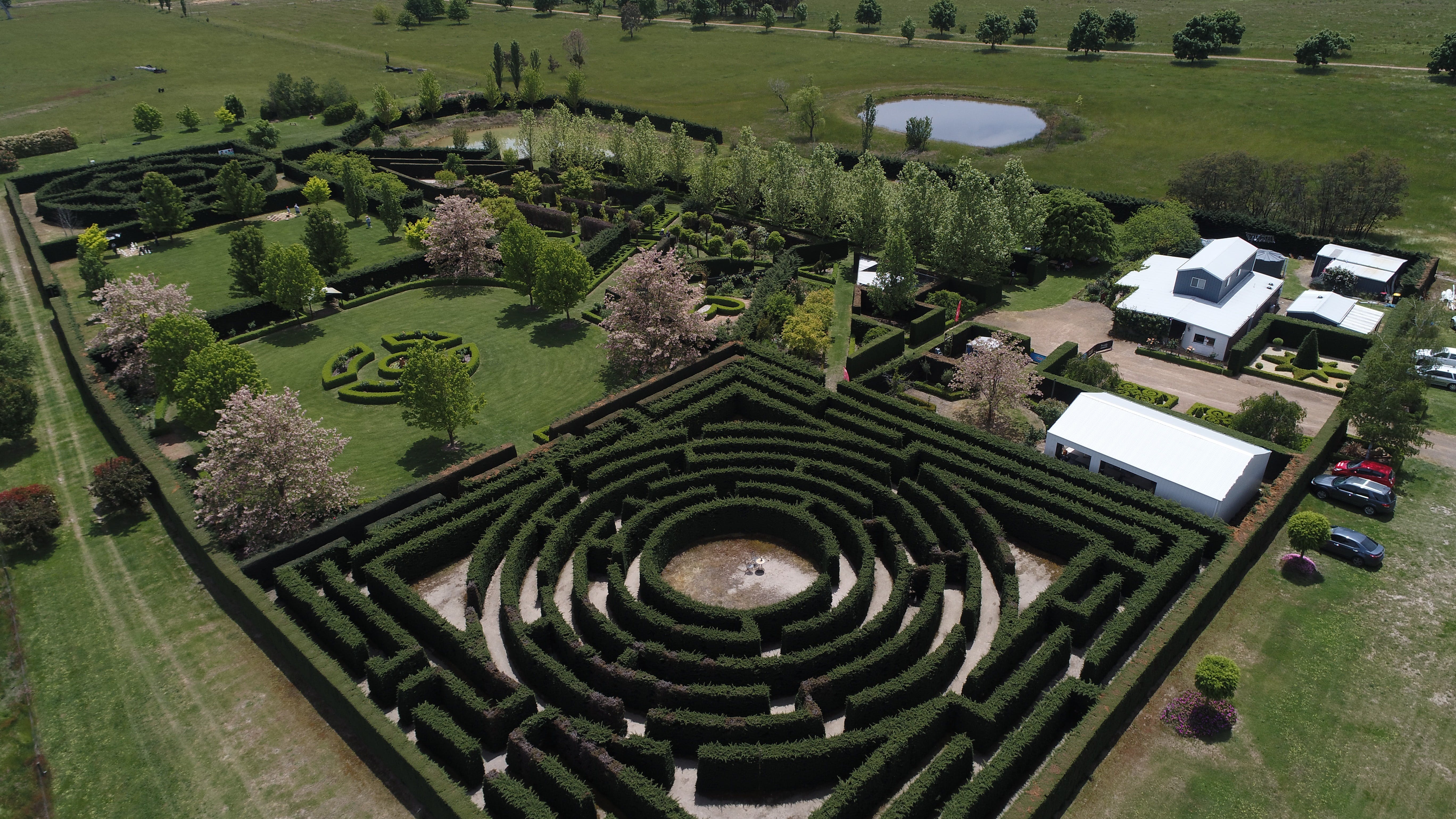 High Country Maze - Accommodation Directory