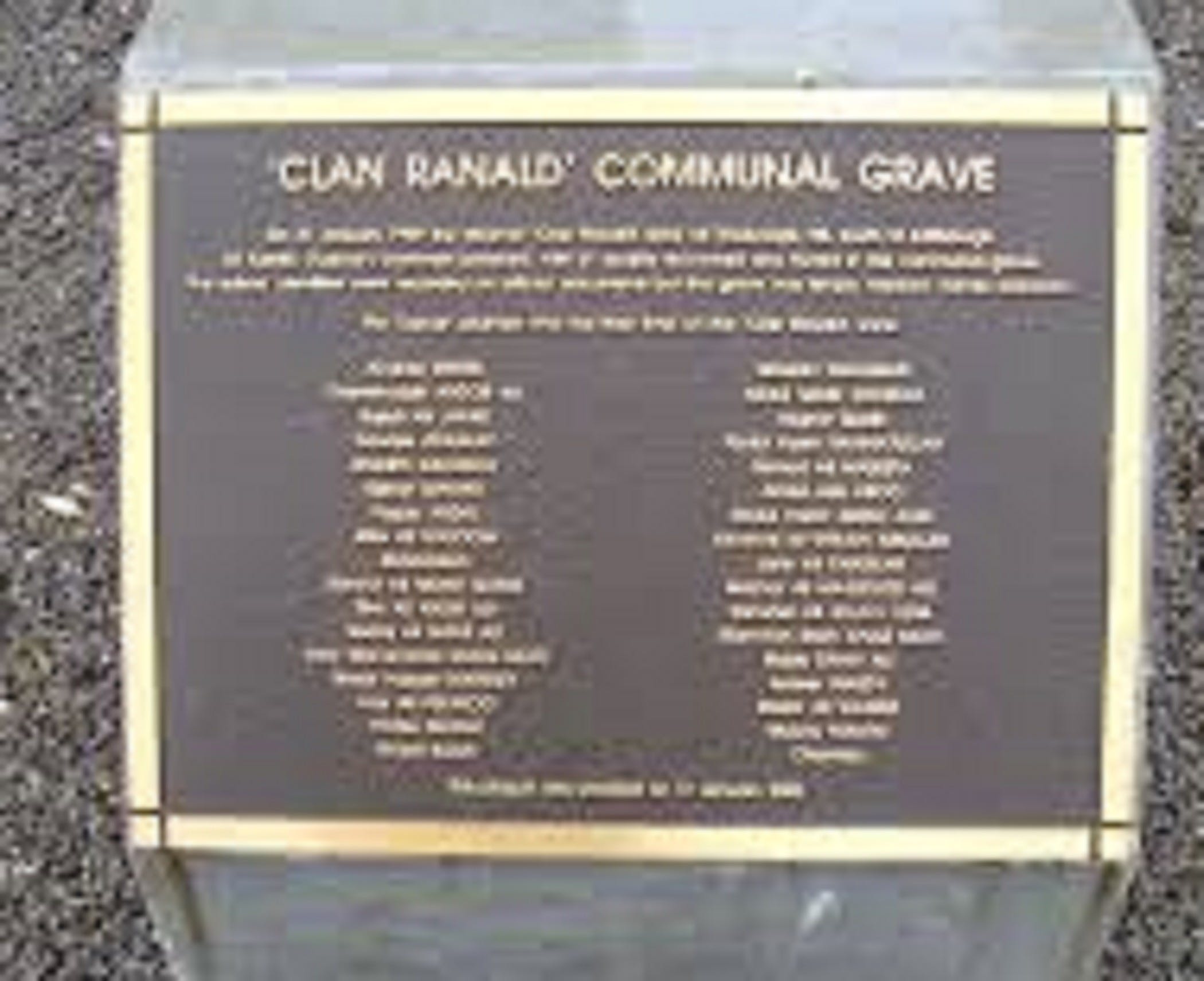 Historic Clan Ranald Shipwreck Graves - thumb 2