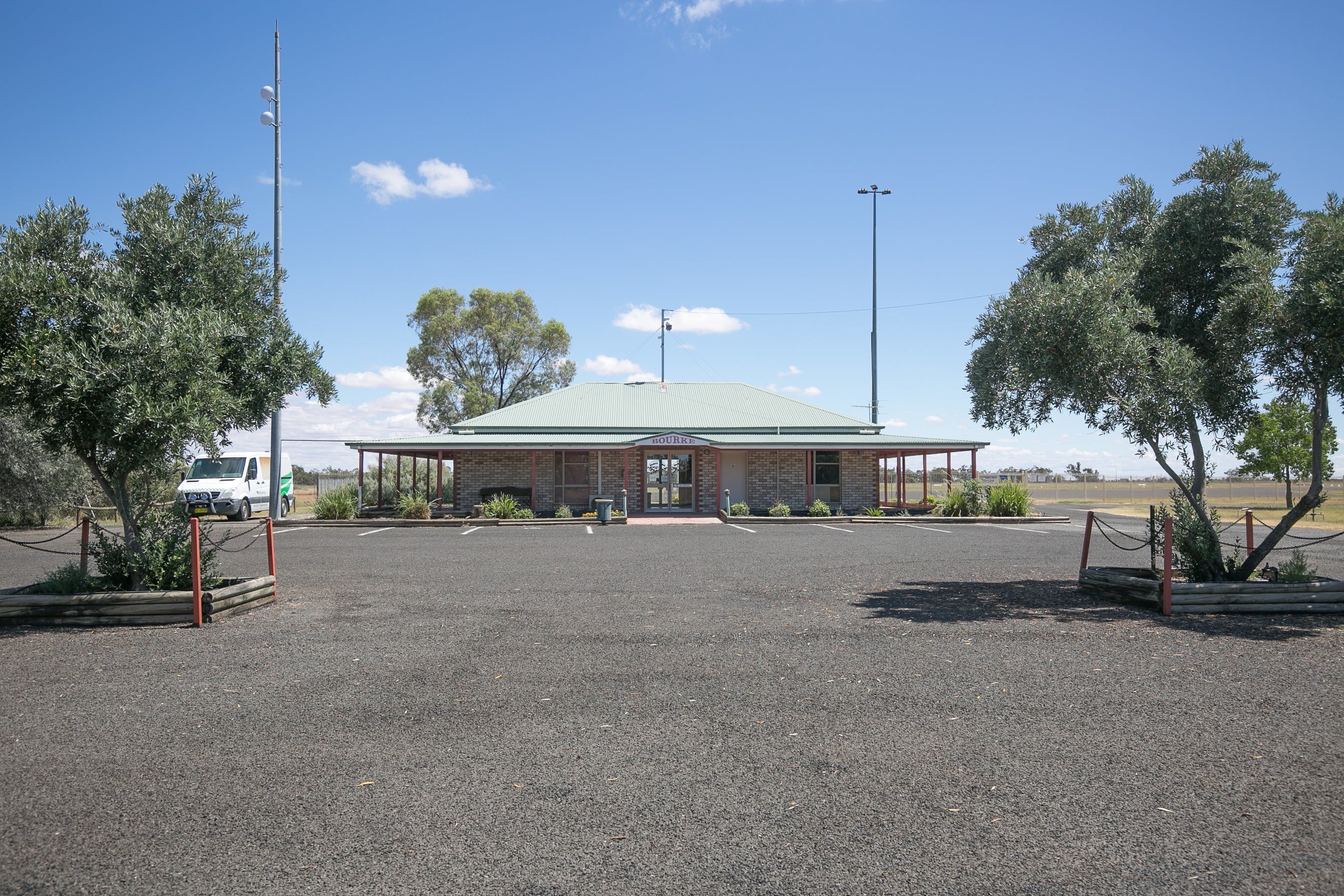 North Bourke Airport - Find Attractions