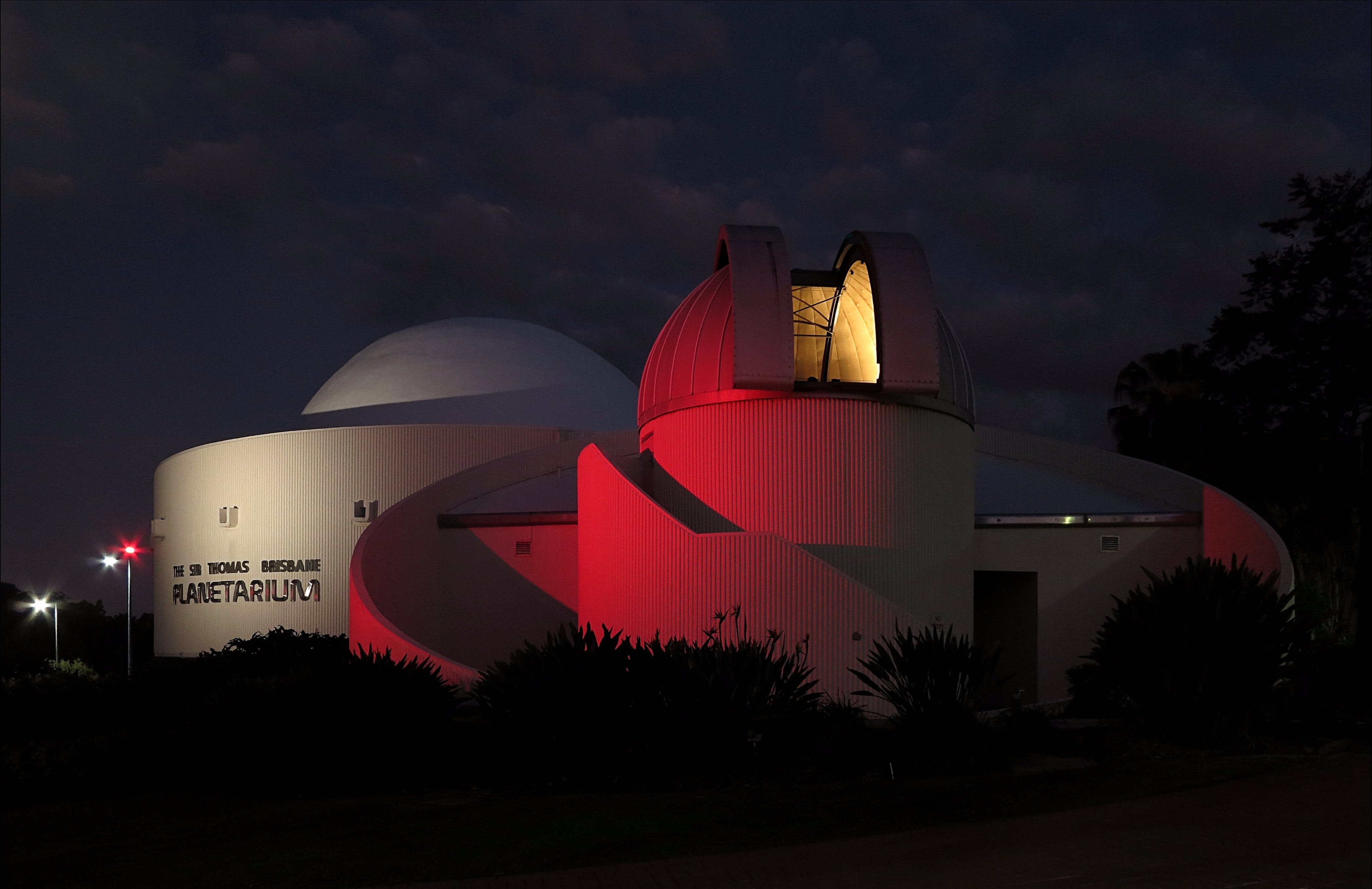 Sir Thomas Brisbane Planetarium - Lightning Ridge Tourism