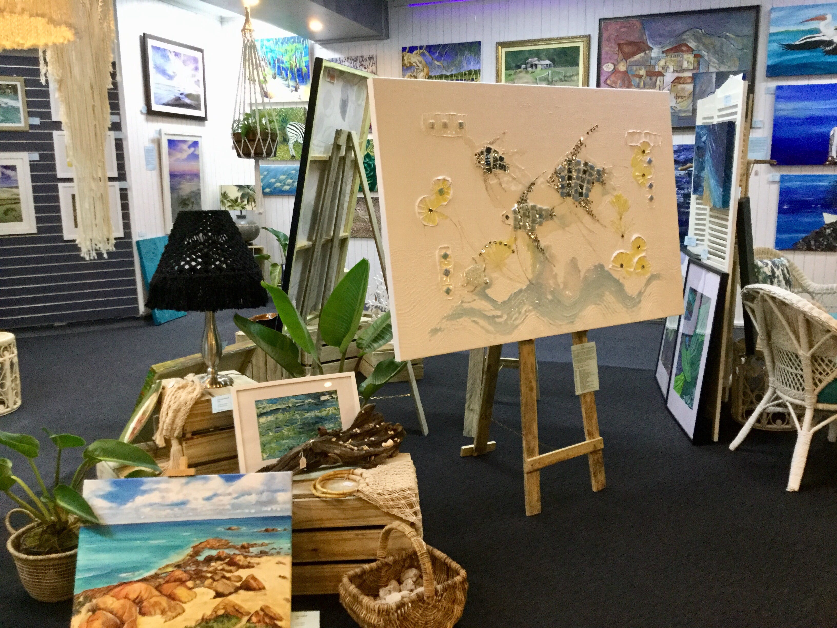 Straddievarious Gallery - Tourism Cairns