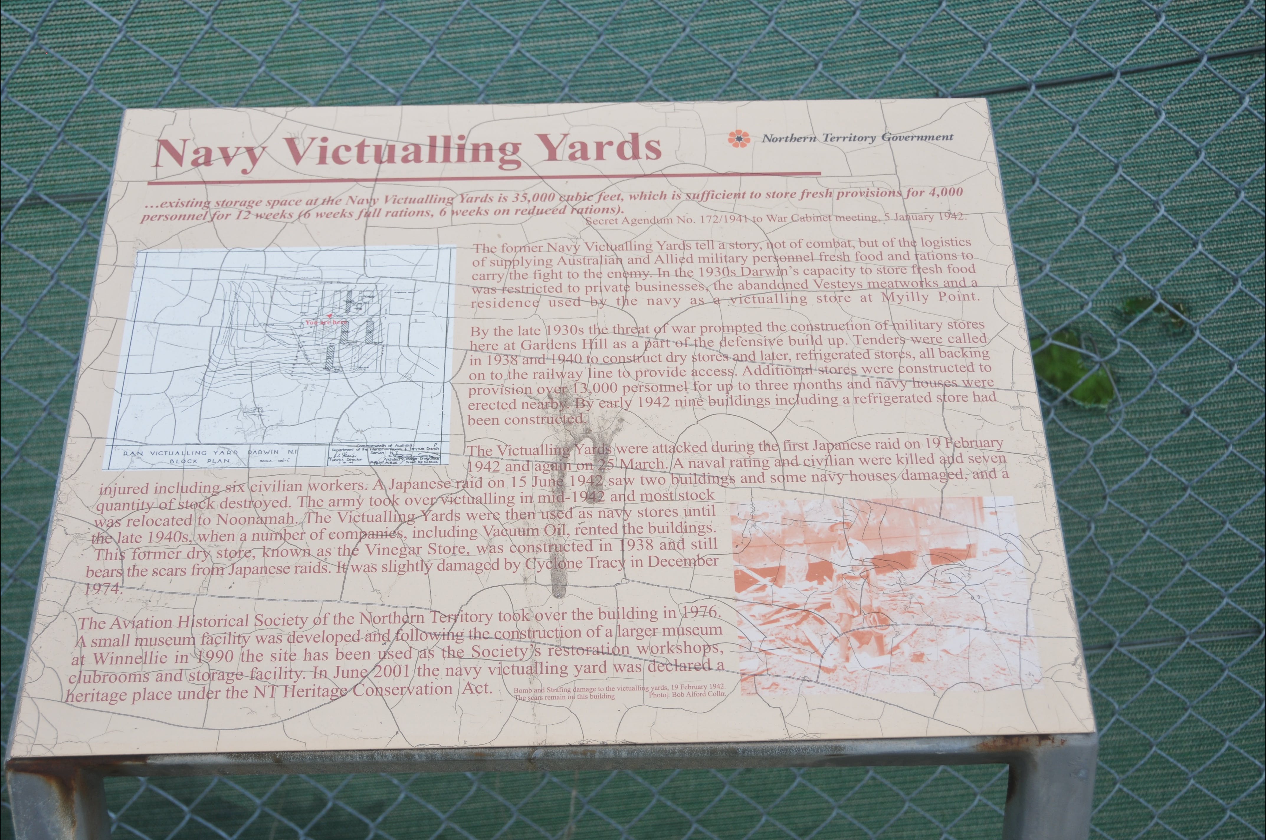 WWII Navy Victualling Yard Building - thumb 1