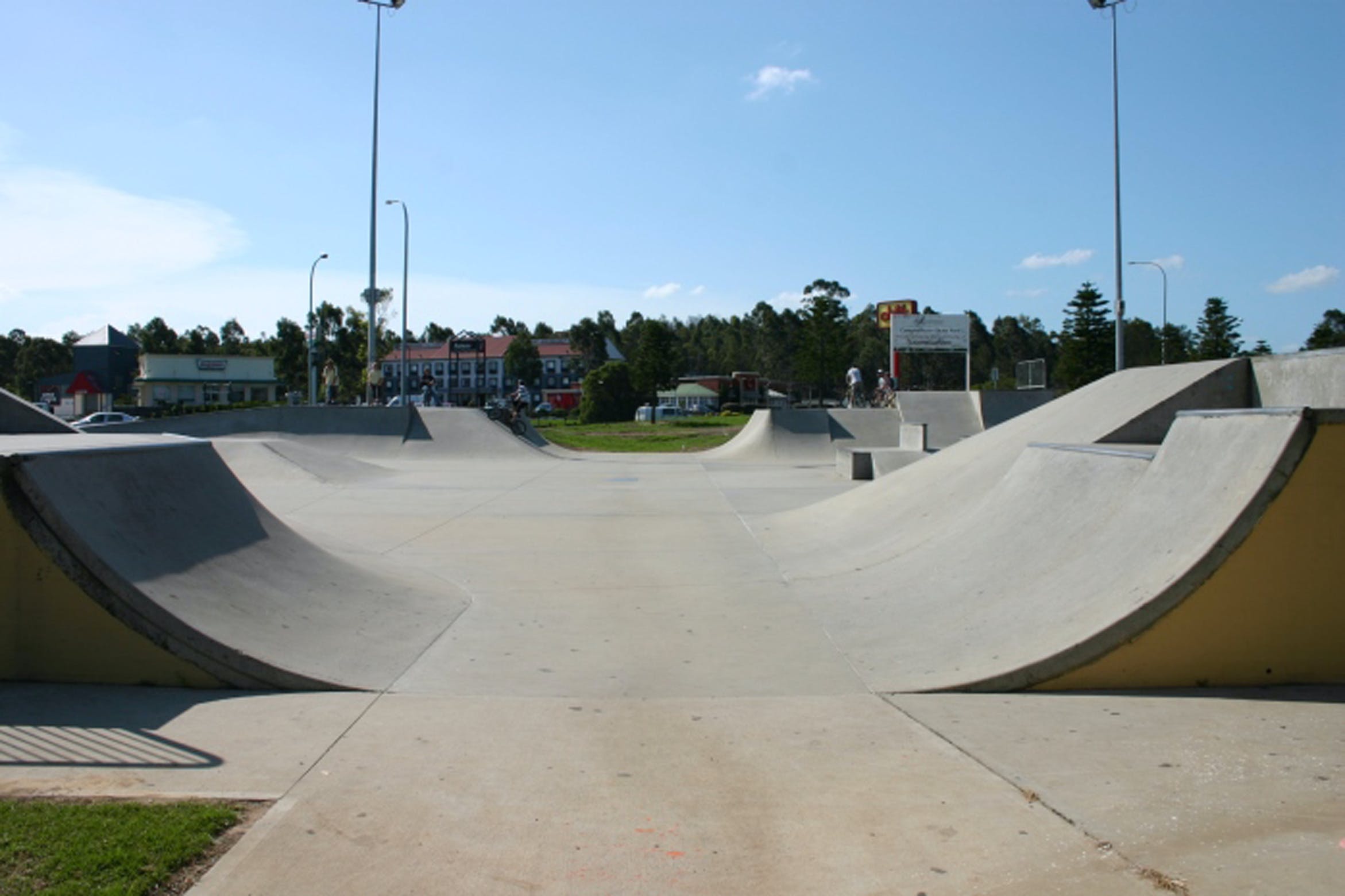Campbelltown  Skate Park - thumb 1