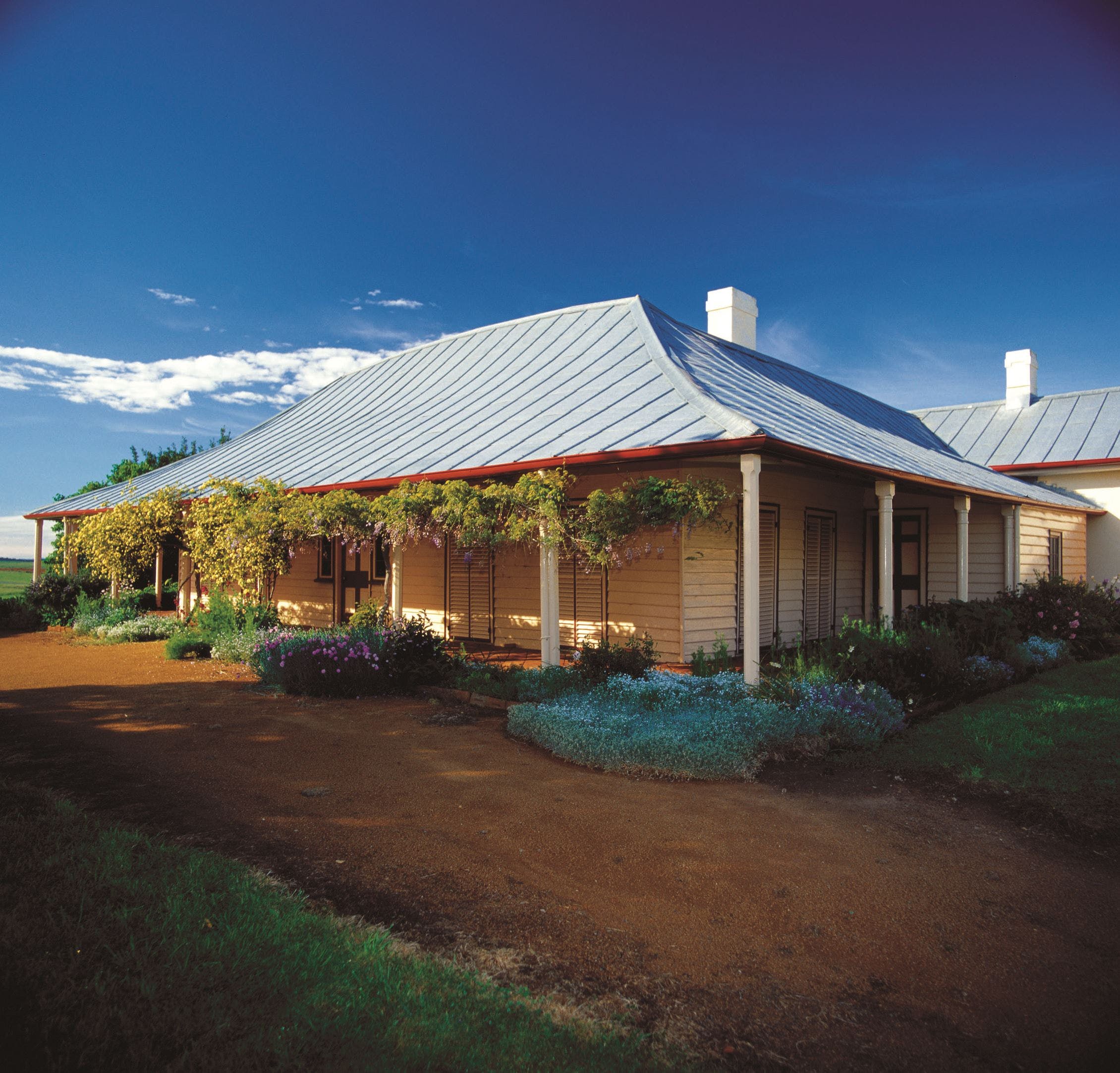 Cooma Cottage - thumb 0