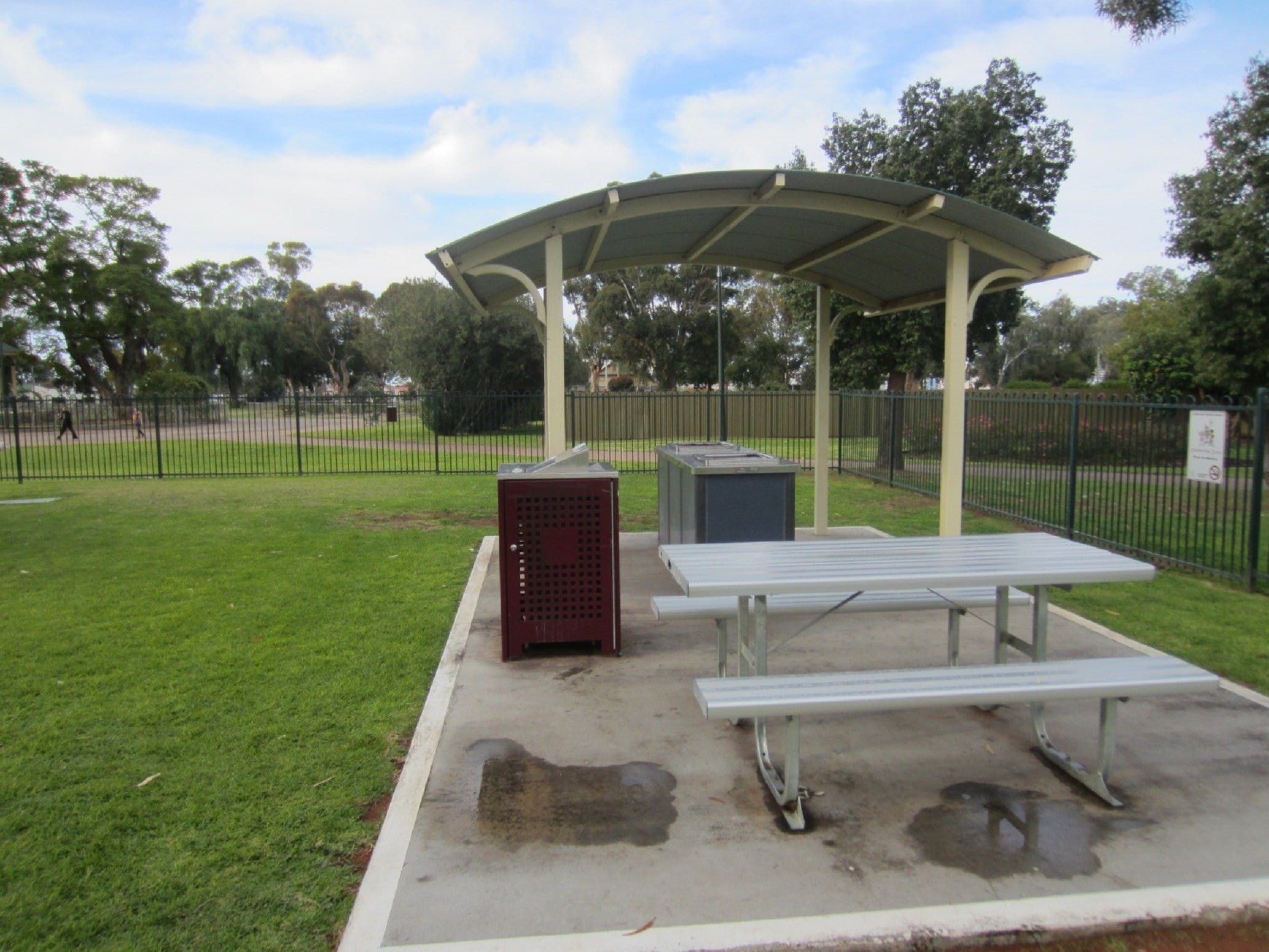 Sturt Park Reserve and Titanic Memorial - Accommodation in Surfers Paradise