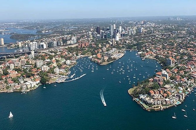 Helicopter Flight Over Sydney And Beaches - 20 Minutes - Accommodation ACT 5