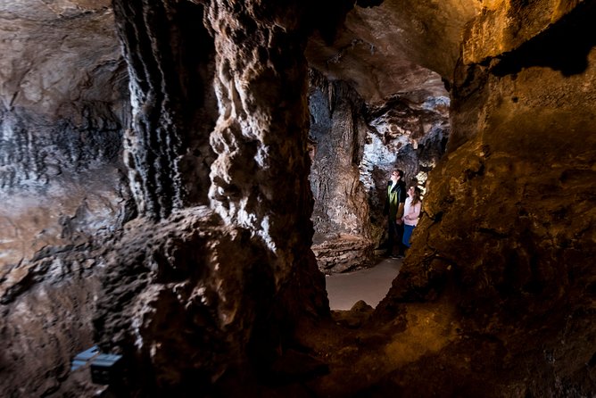 Jenolan Caves: Imperial Cave Tour - thumb 1
