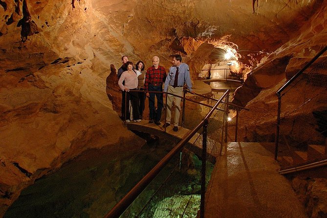 Private Tour: Jenolan Caves & Blue Mountains In A Day - Accommodation ACT 9
