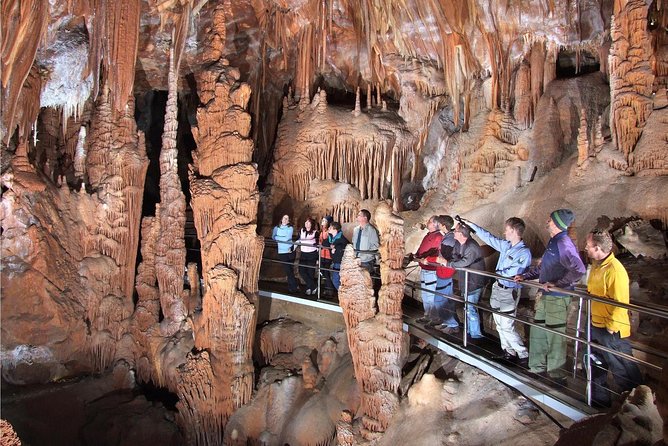 Private Tour: Jenolan Caves & Blue Mountains In A Day - Accommodation ACT 0