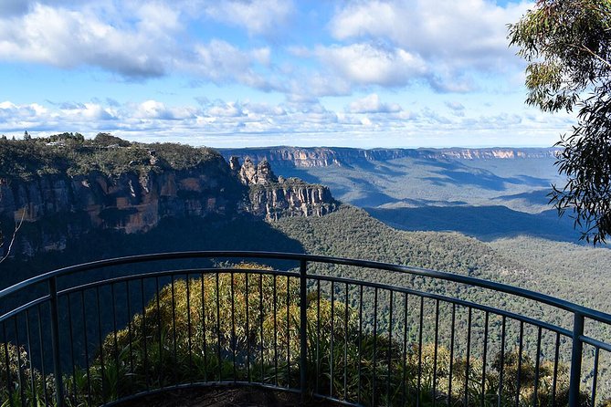 Blue Mountains Vintage Cadillac Tour With Local Guide - Accommodation ACT 1