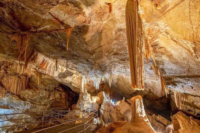Blue Mountains Private Tour From Sydney With Jenolan Caves - Accommodation ACT 6