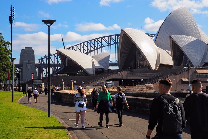 Quay People: Sydney Harbour Walking Tour With Coffee - thumb 3