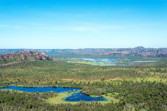 30 minute Scenic Flight from Cooinda - Accommodation Gladstone