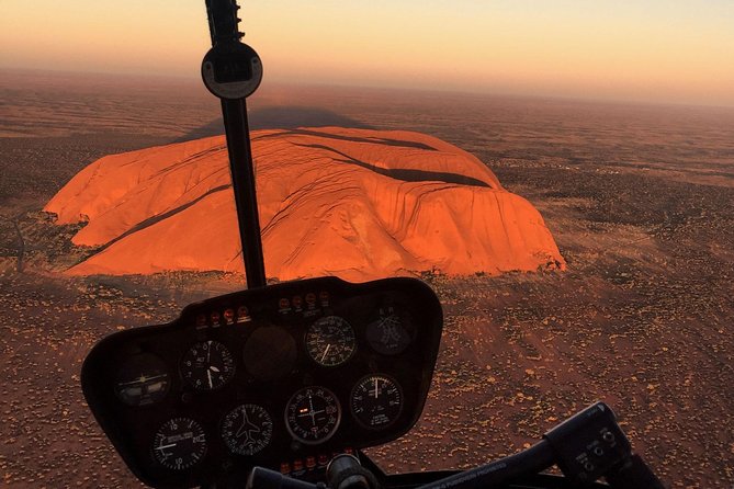 Helicopter Scenic: Uluru Rock Blast - thumb 2