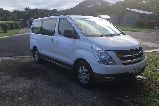 IMAX Private Transfer 7 Guests Cairns Airport To Hotels In Cairns City - thumb 1