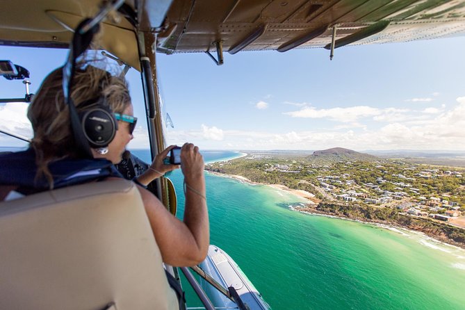 Deluxe Seaplane Tour Noosa To Glasshouse Adventure For 2 With Photobook - thumb 1