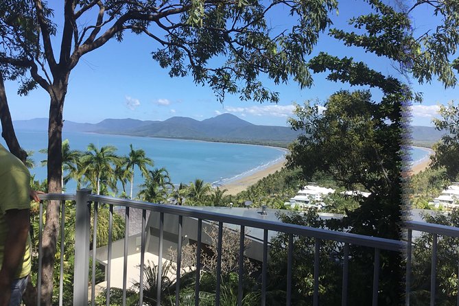 IMAX Private Transfer 7 Guests Cairns Airport To Hotels In Port Douglas - thumb 4