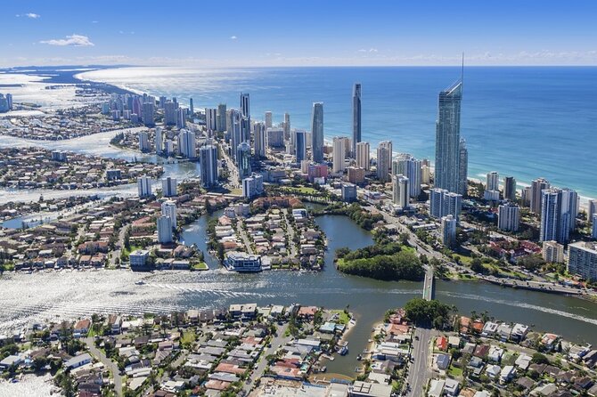 Arrival Private Transfers From Gold Coast Airport OOL To Gold Coast City - thumb 3