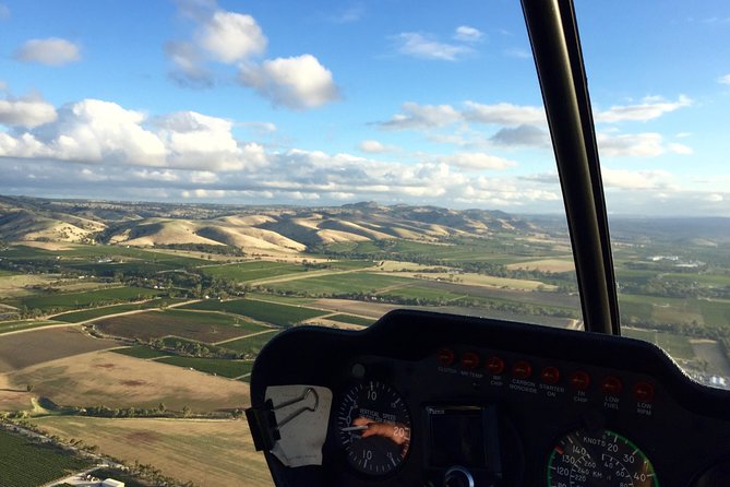 Barossa Valley Deluxe: 30-Minute Helicopter Flight - thumb 1