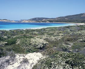 Mississippi Hill and Rossiter Bay - New South Wales Tourism 